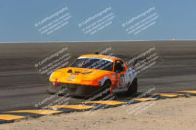 media/Oct-15-2023-Lucky Dog Racing Chuckwalla (Sun) [[f659570f60]]/2nd Stint Bowl/